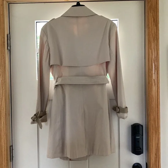 DKNY Belted Trench 3/4 length - Picture 2 of 3